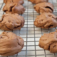 Fudgy Double Chocolate Meringues