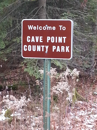 Cave Point County Park