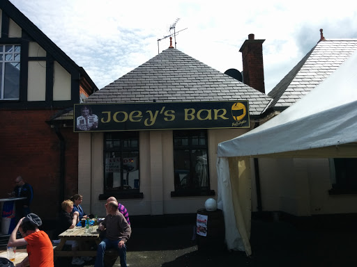 Joey's Bar