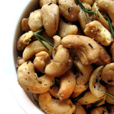 Rosemary Cashews