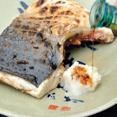 Charcoal-Grilled Yellowtail Collar Recipe