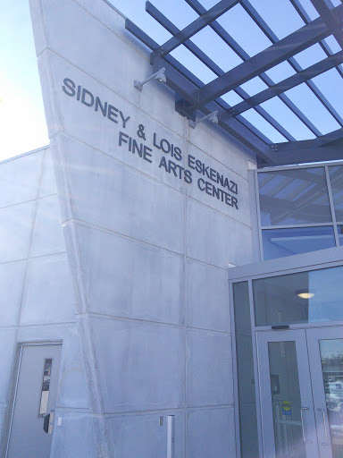 Sidney & Lois Eskenazi Fine Arts Center