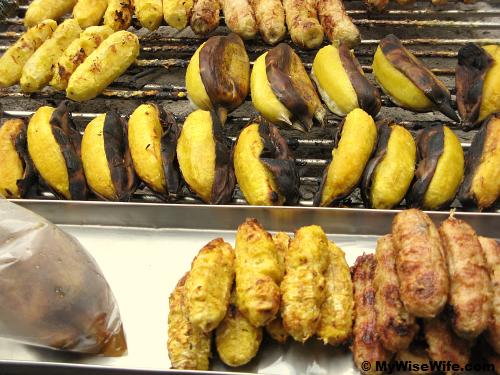 Grilled banana looks tempting! Grilled banana looks tempting!