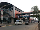 SV Road Metro Station 