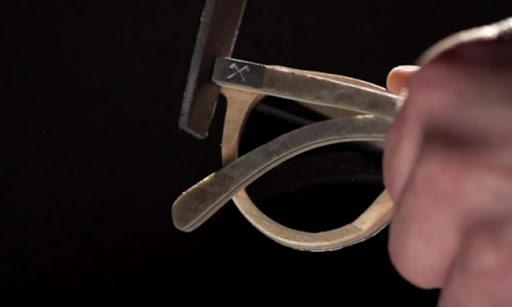 gafas hechas a mano al detalle
