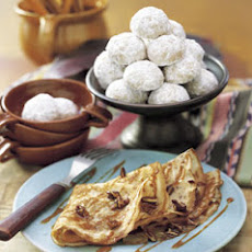 Crepes with Caramel Sauce and Toasted Pecans