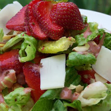 Strawberry Almond Spinach Salad