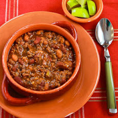Slow Cooker Recipe for Beef and Refried Bean Chili with Salsa and Lime