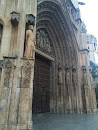 Puerta de los Apóstoles