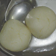 Rasgulla - an Indian Dessert