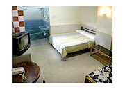 Twin Bed Studio Apartment  in Tak Hing Street
