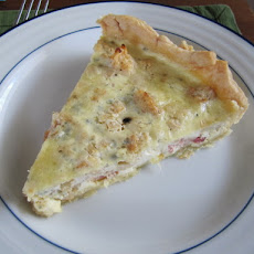 Quiche in Winter White and Blue