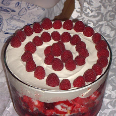 Strawberry Cheesecake Trifle