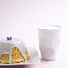 Chiffon Cakes with Violet Dipping Icing