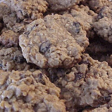Ultimate Oatmeal Raisin Cookies