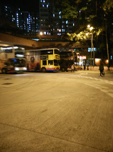 Lei Tung Bus Station