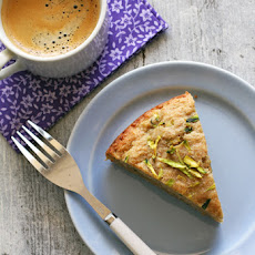 Gluten-Free Zucchini Quinoa Breakfast Cake