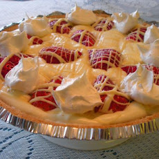 White Chocolate Strawberry Pie