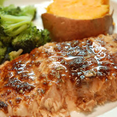 Balsamic-Glazed Salmon Fillets