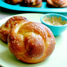 Pretzel Challah Rolls