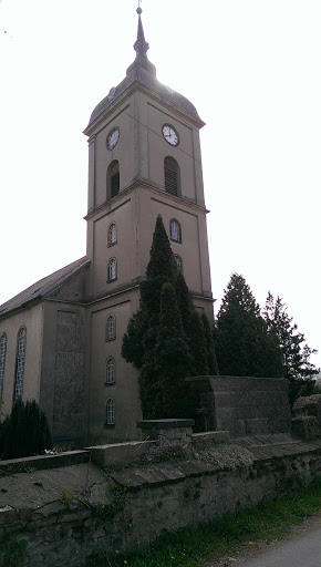 Dorfkirche Niederstriegis