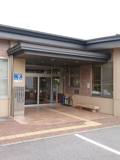 富山市立図書館水橋分館 Toyama Municipal Library Mizuhashi Branch