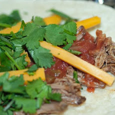 5 Ingredients Slow Cooker Beef Burritos