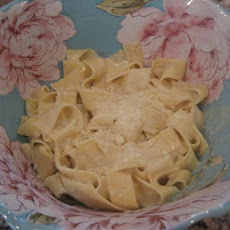 Basic Italian White Cream Sauce (Like an Alfredo or Bechamel)
