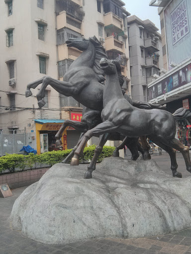 三匹马