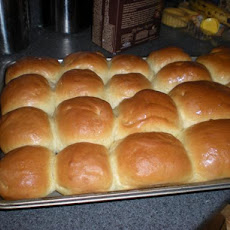Pillow-Soft Dinner Rolls