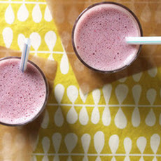 Strawberries and Crème Shake