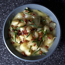 Creamed Pearl Onions with Bacon and Chives