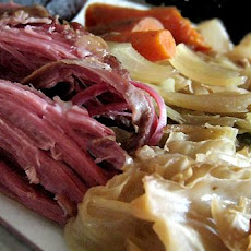 Crock Pot Corned Beef and Cabbage