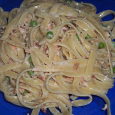 15 Minute Shrimp Carbonara Fettuccine