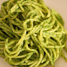 The Secret Ingredient (Parsley): Spaghetti with Parsley Pesto