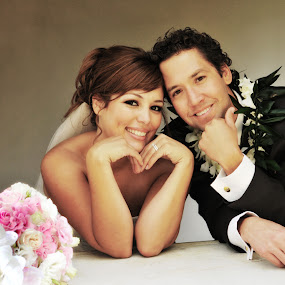 I heart you. by Scott Nelson - Wedding Bride & Groom