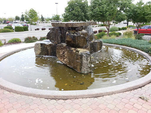Rim Rock Fountain