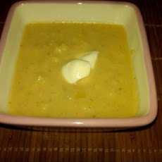 Roasted Cauliflower, Leek & Garlic Soup