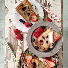 Mixed Berry Cake
