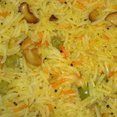 Tangy Lemon Rice with Peanuts