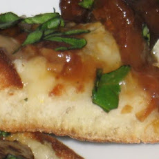 Fig, Brie and Basil Pizza