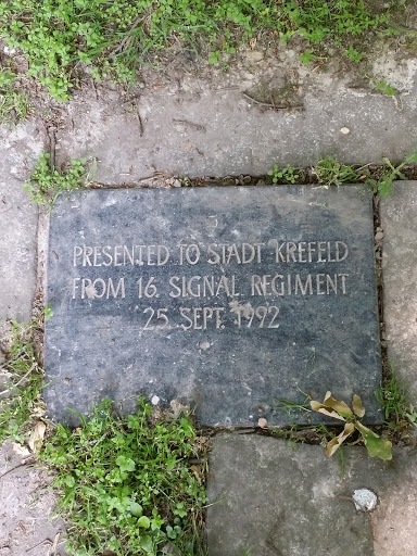 16. Signal Regiment