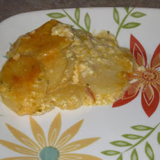 Cheddar Scalloped Potatoes