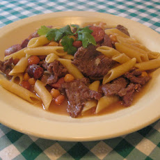 Penne with beef and garbanzo beans