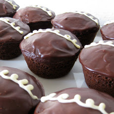 Vanilla-crème Filled Chocolate Cupcakes With Bittersweet Chocolate Ganache