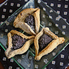 Noshin' Hamantaschen for Purim