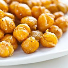 Crispy Roasted Chickpeas (Garbanzo Beans)