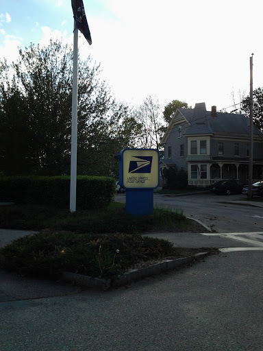 Farmington NH Post Office