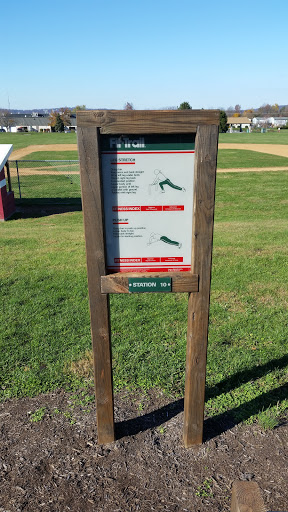 Fitness Trail Station 10