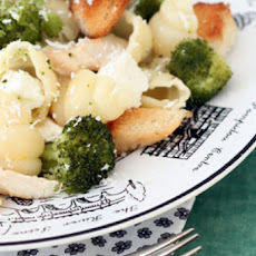 Broccoli, Chicken and Feta Pasta with Parmesan Croutons
